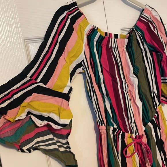 Express Striped Off The Shoulder Flutter Sleeve Romper - Picture 2 of 4